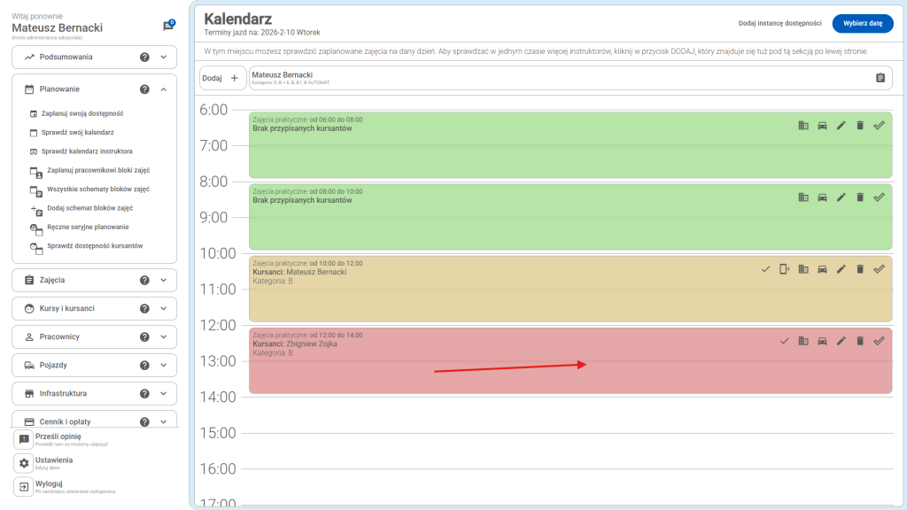 Czerwony kolor oznacza, iż kursanci zostali przypisani do bloku zajęć oraz wszyscy potwierdzili swoją obecność. 