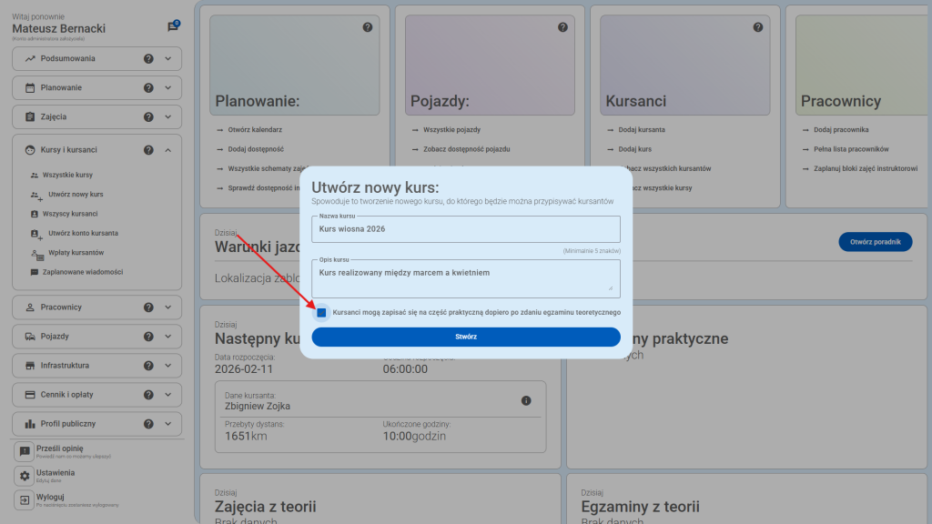 Jedną z opcji jest to, że można ograniczyć możliwość dodawania kursantów do zajęć. Kursant będzie mógł być dodany do zajęć dopiero po zdaniu egzaminu teoretycznego wewnętrznego.