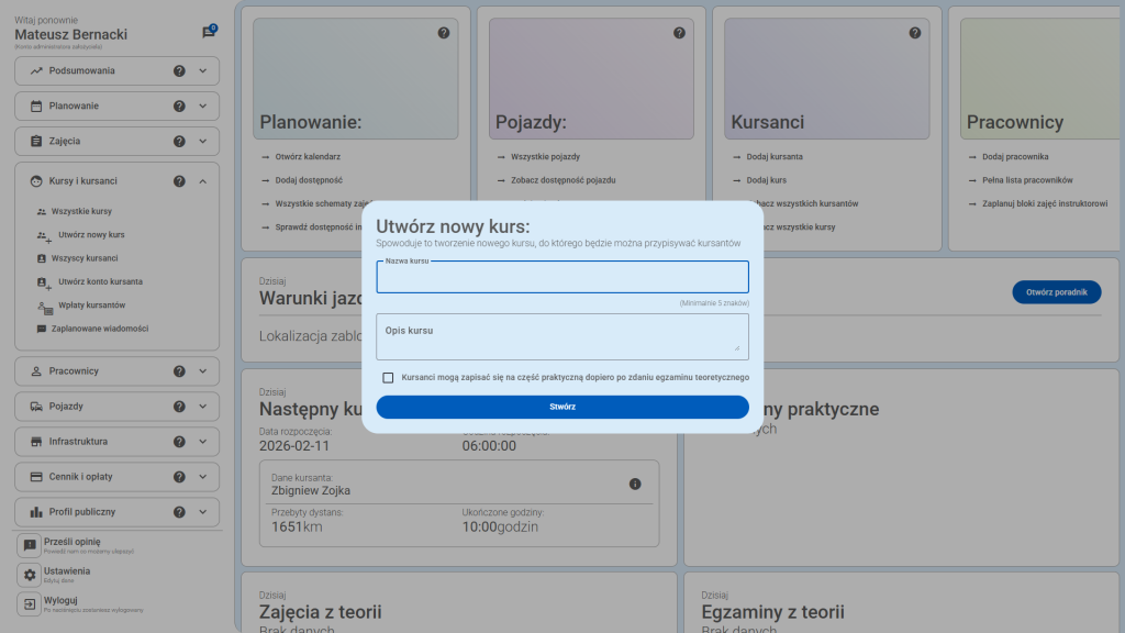 Pojawi się ono z możliwością dodania kursu. 