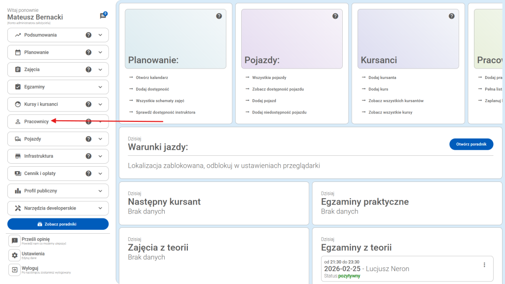 Kliknij moduł "pracownicy" w lewym pasku