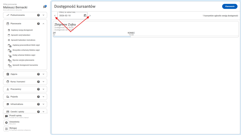 Aby zmienić datę kliknij strzałkę 